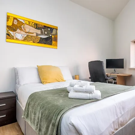 Daire 3 Bed In Centre 10min To Spire
