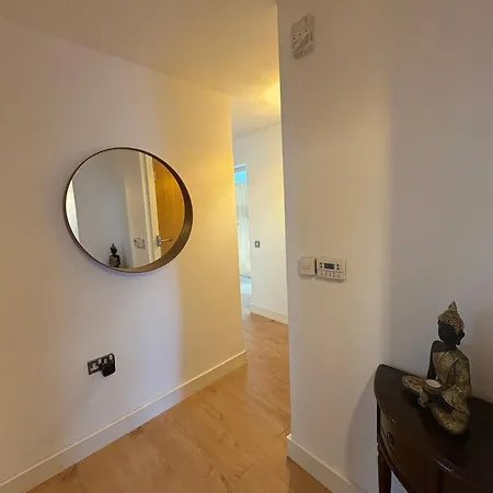 3 Bed In Centre 10min To Spire Daire Dublin