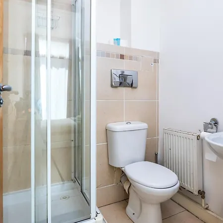 דירה 3 Bed In Centre 10min To Spire *